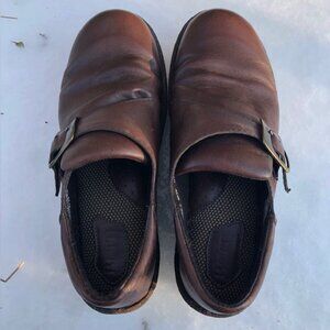 Born Women’s Leather Loafer Shoes Size 9